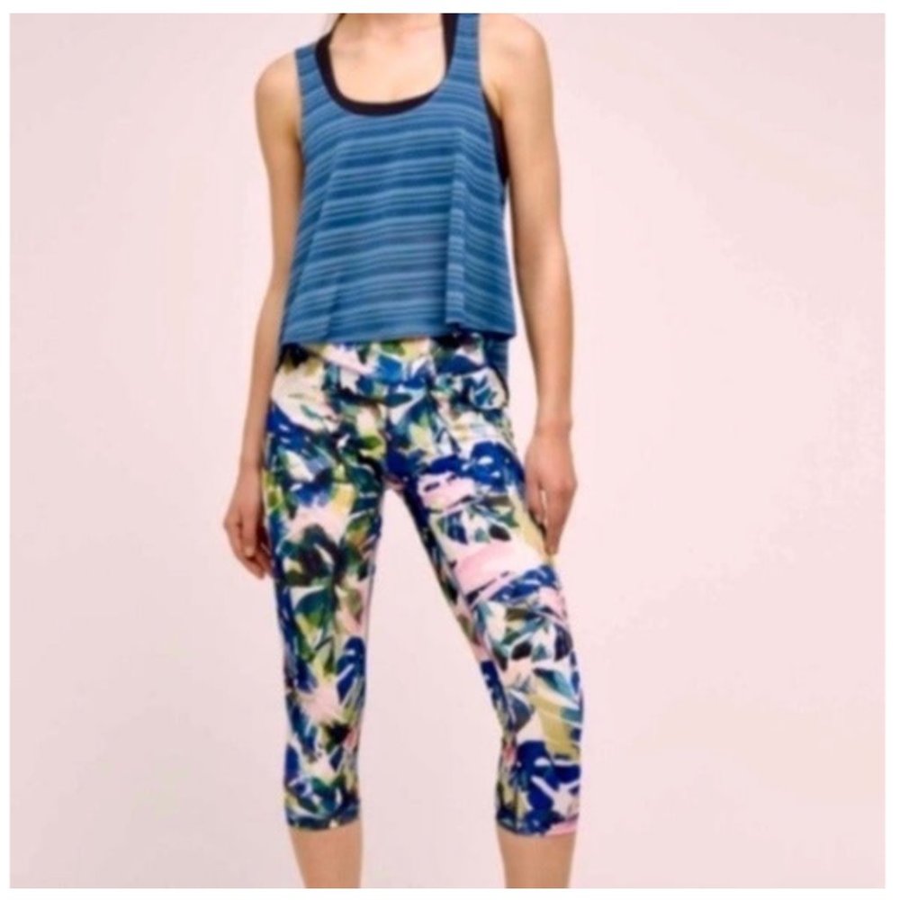 Anthropologie Palm Performance Capri leggings, size M